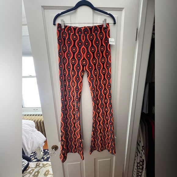 NWT Free People - Flare Street x
Barbara Hulanicki Velvet Ophir Pants Size M - Picture 5 of 11